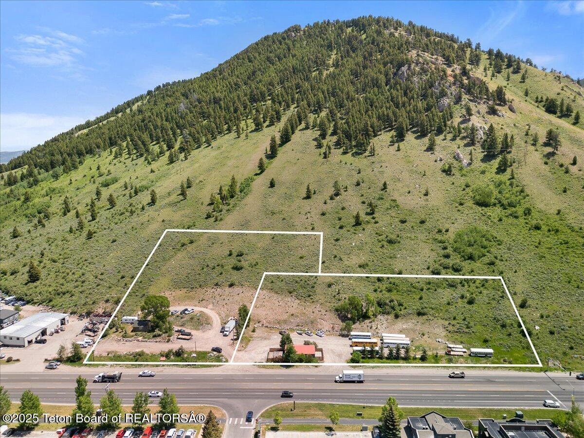 1400&1450 S HWY 89