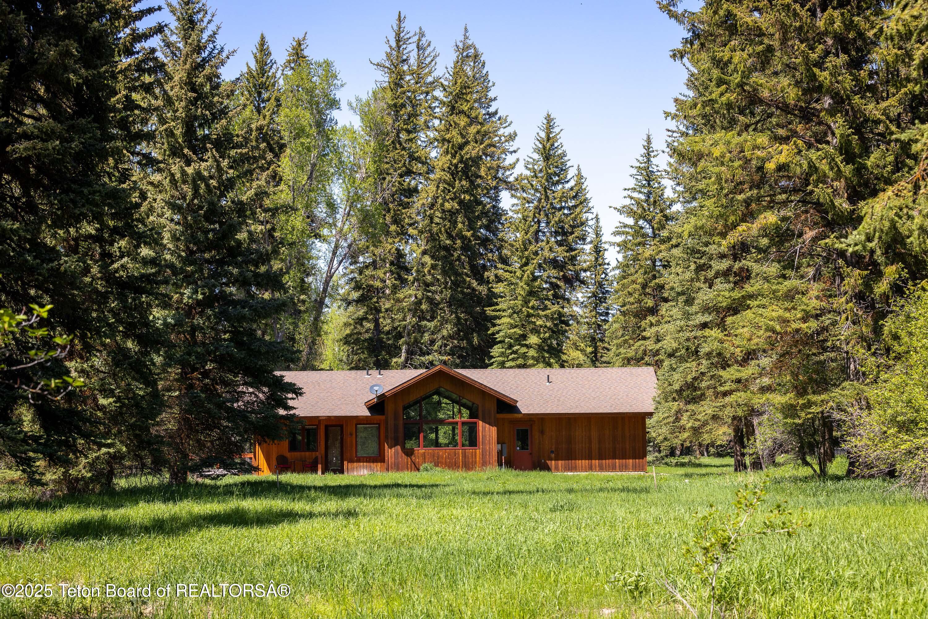 450 E PHELPS CANYON Road