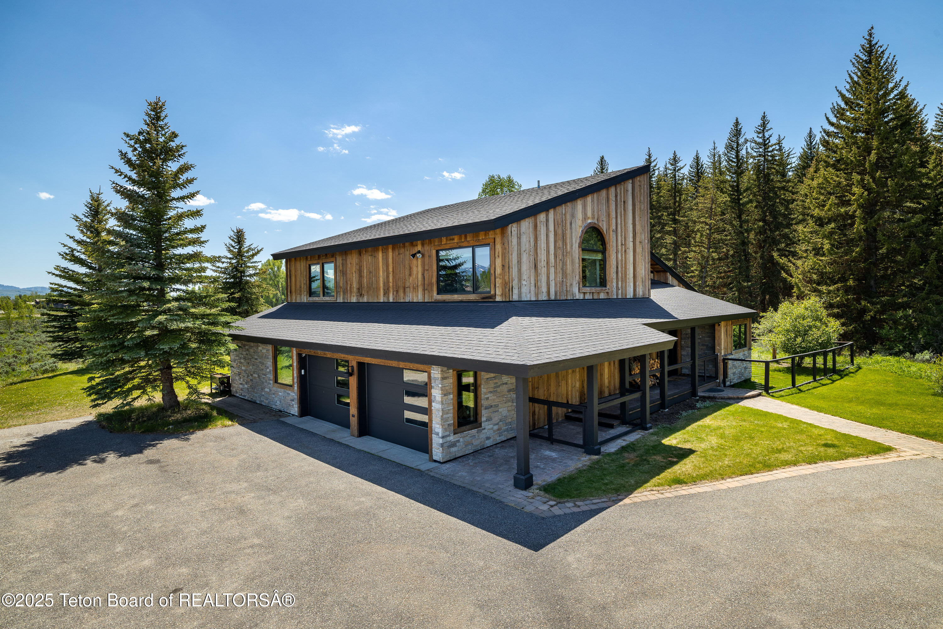 450 E PHELPS CANYON Road