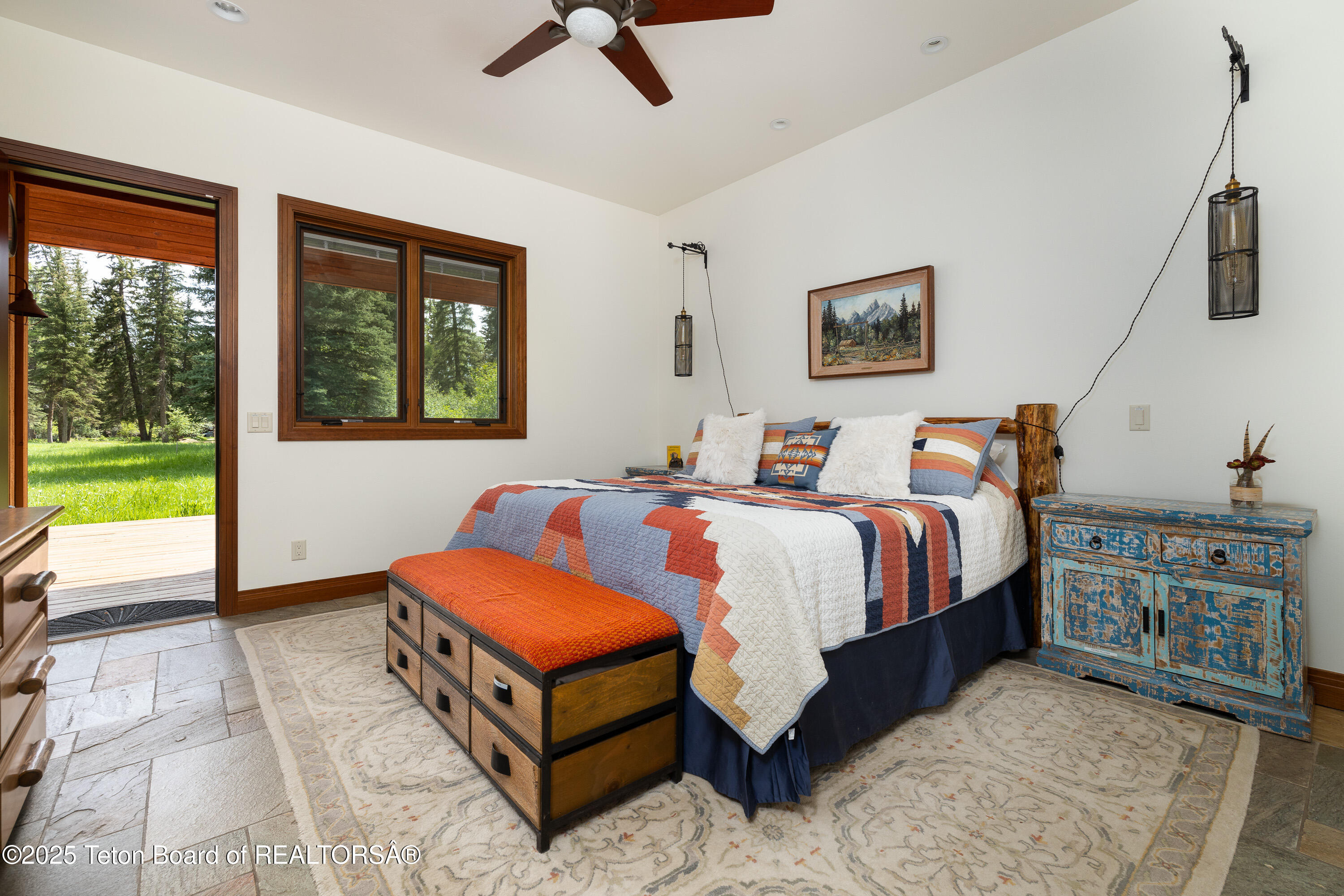 450 E PHELPS CANYON Road