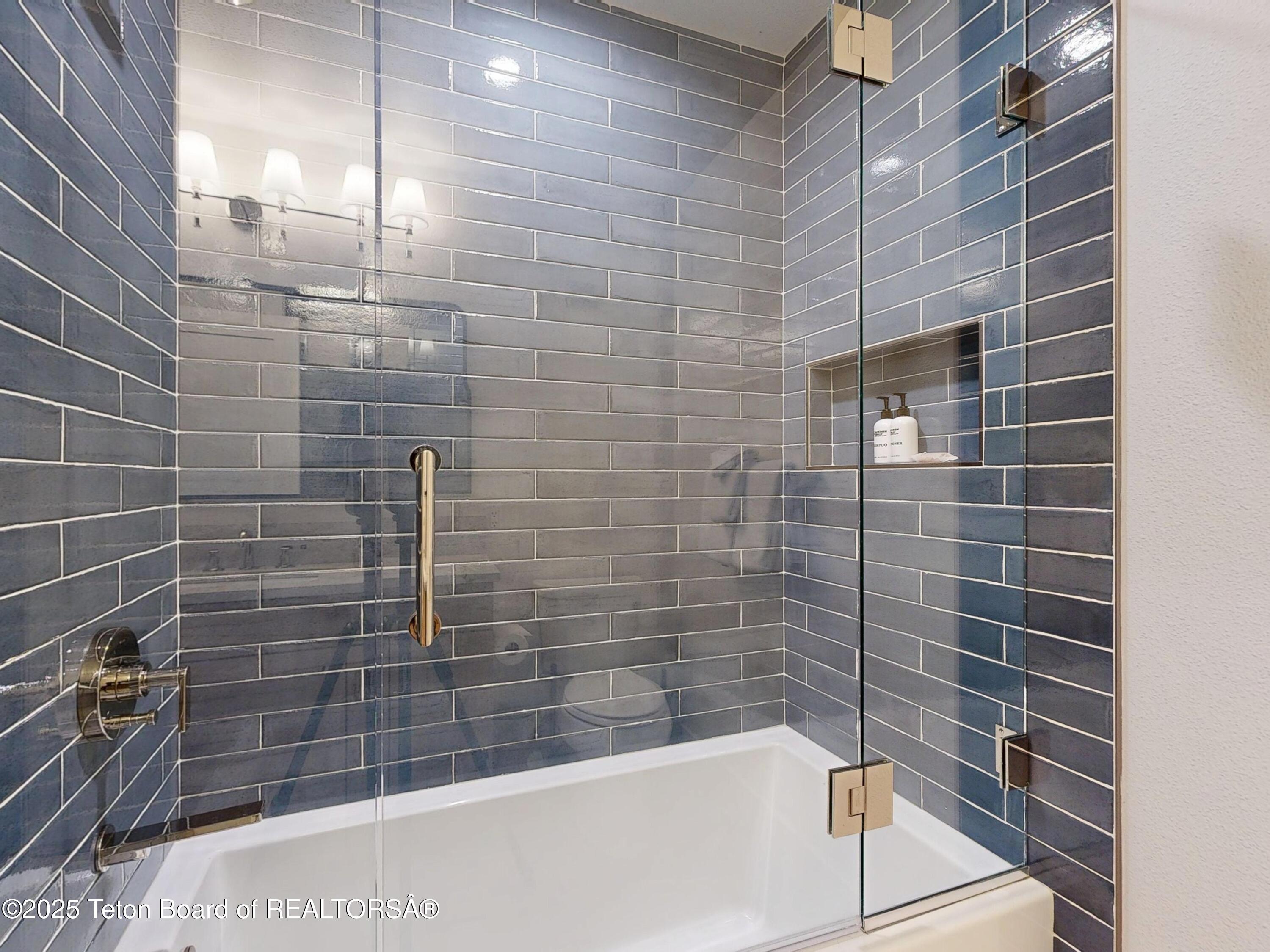 3675 W MICHAEL Drive, 2