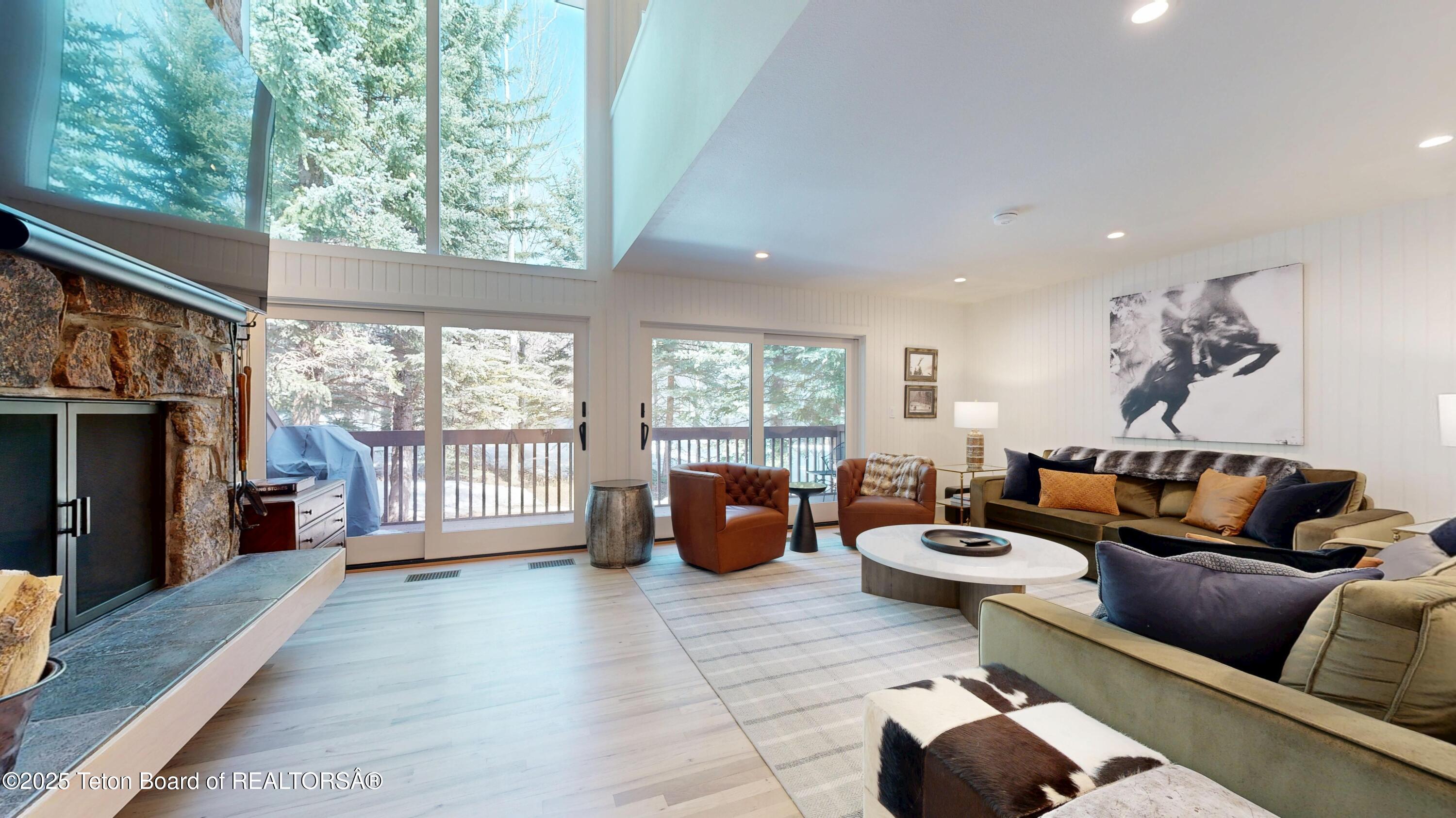 3675 W MICHAEL Drive, 2