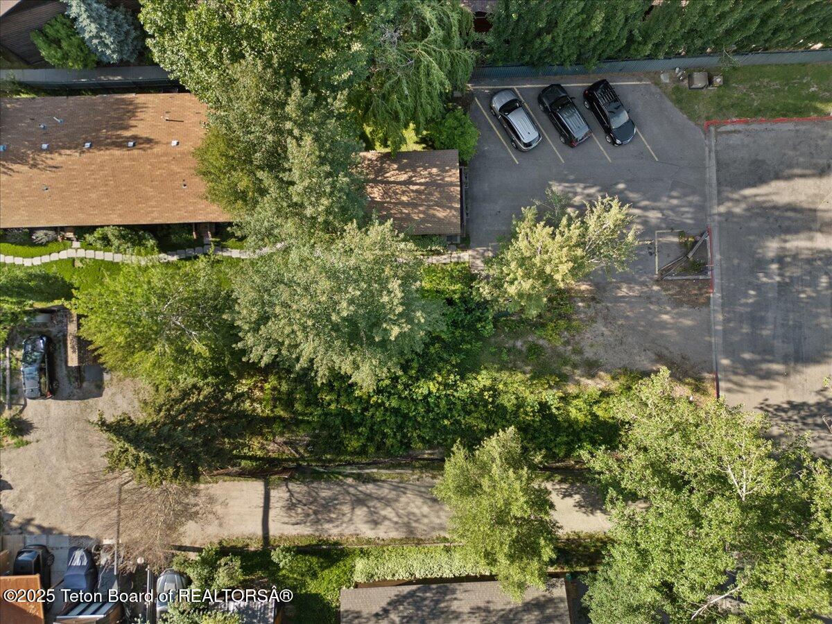 415 N GLENWOOD Street