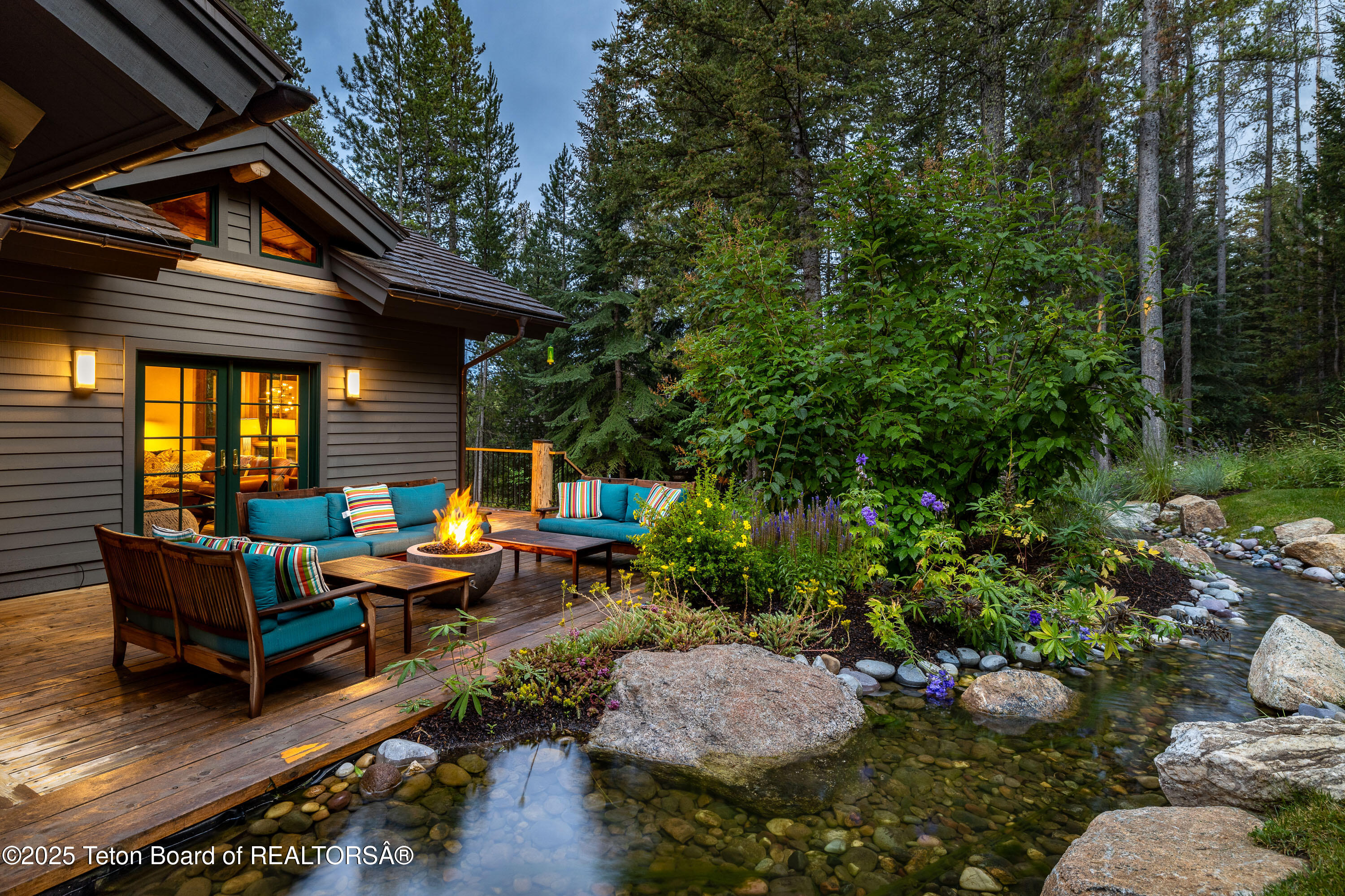 7765 N LOWER GRANITE RIDGE Road