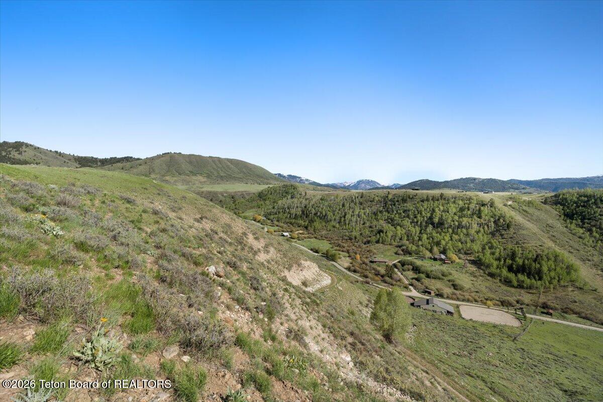 7650 S SQUAW CREEK Road