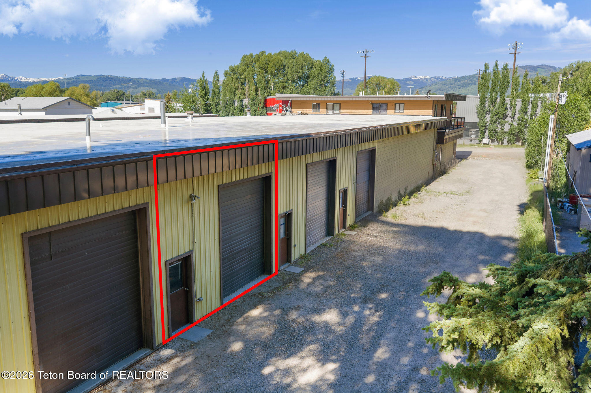 1200 GREGORY Lane SHOP 6