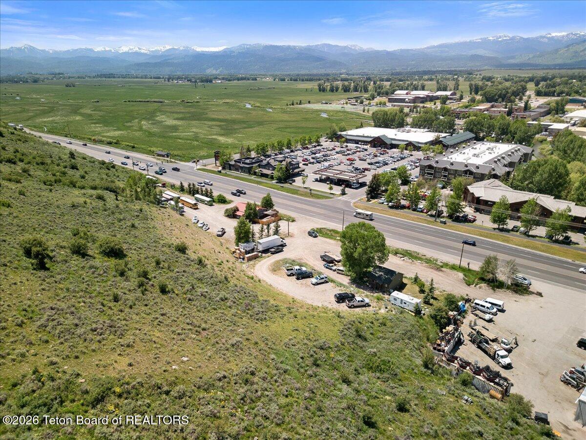 1400&1450 S HWY 89