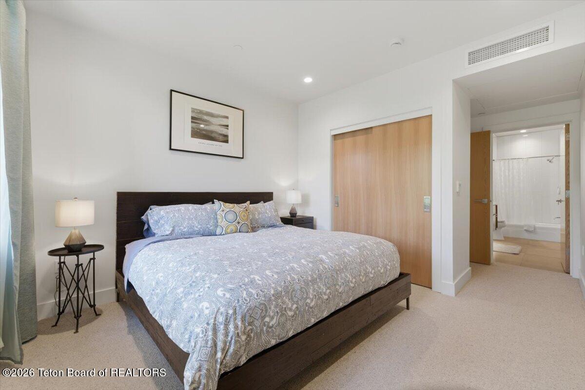 680 S CACHE Street 504