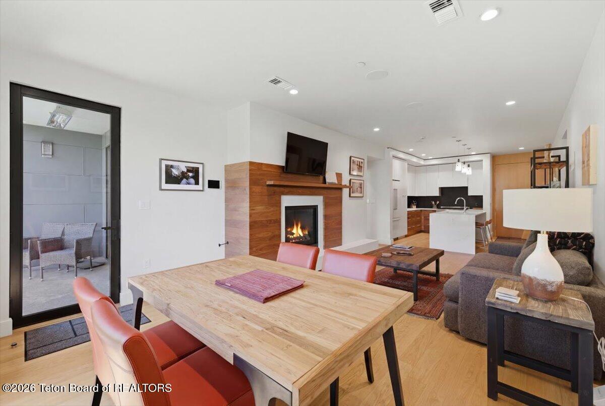 680 S CACHE Street 504