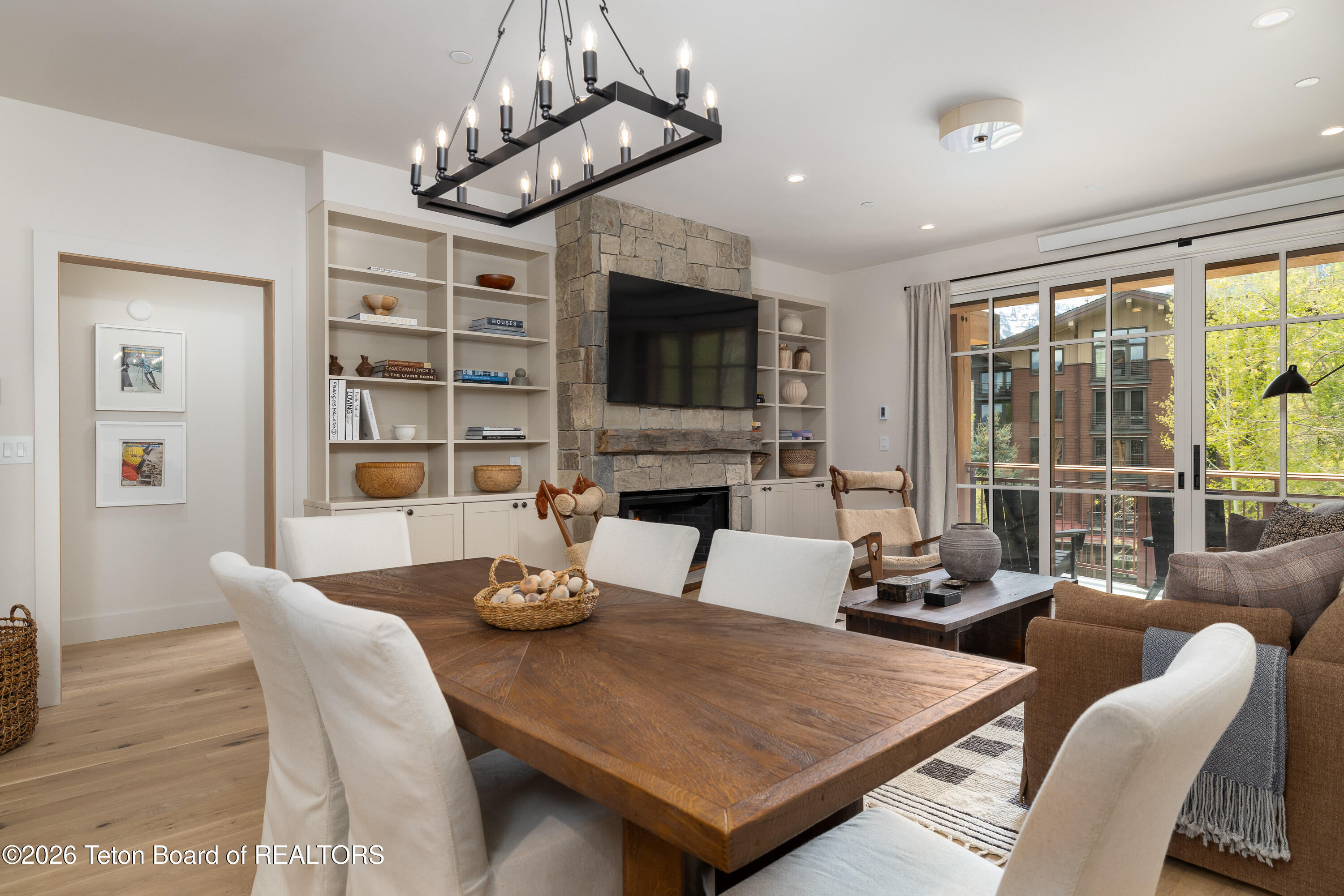3285 W VILLAGE Drive 302