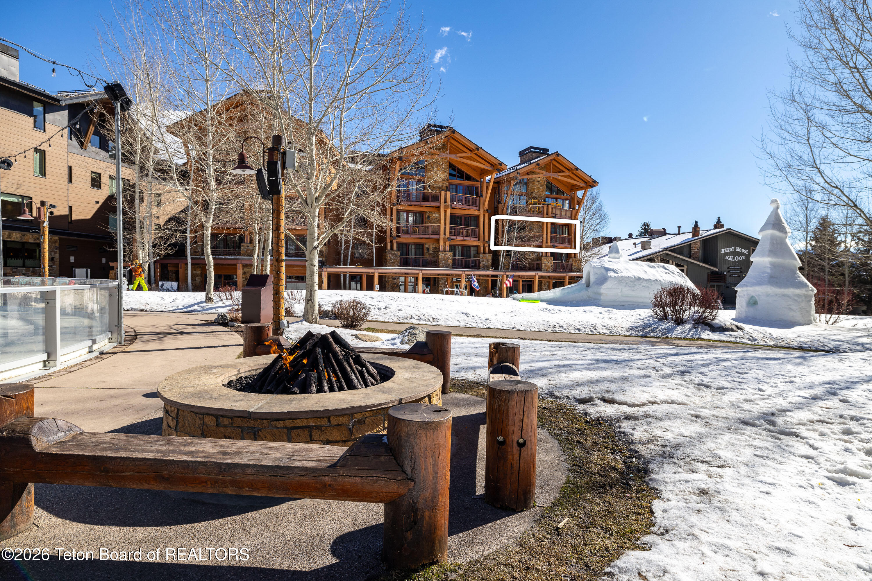 3285 W VILLAGE Drive 302