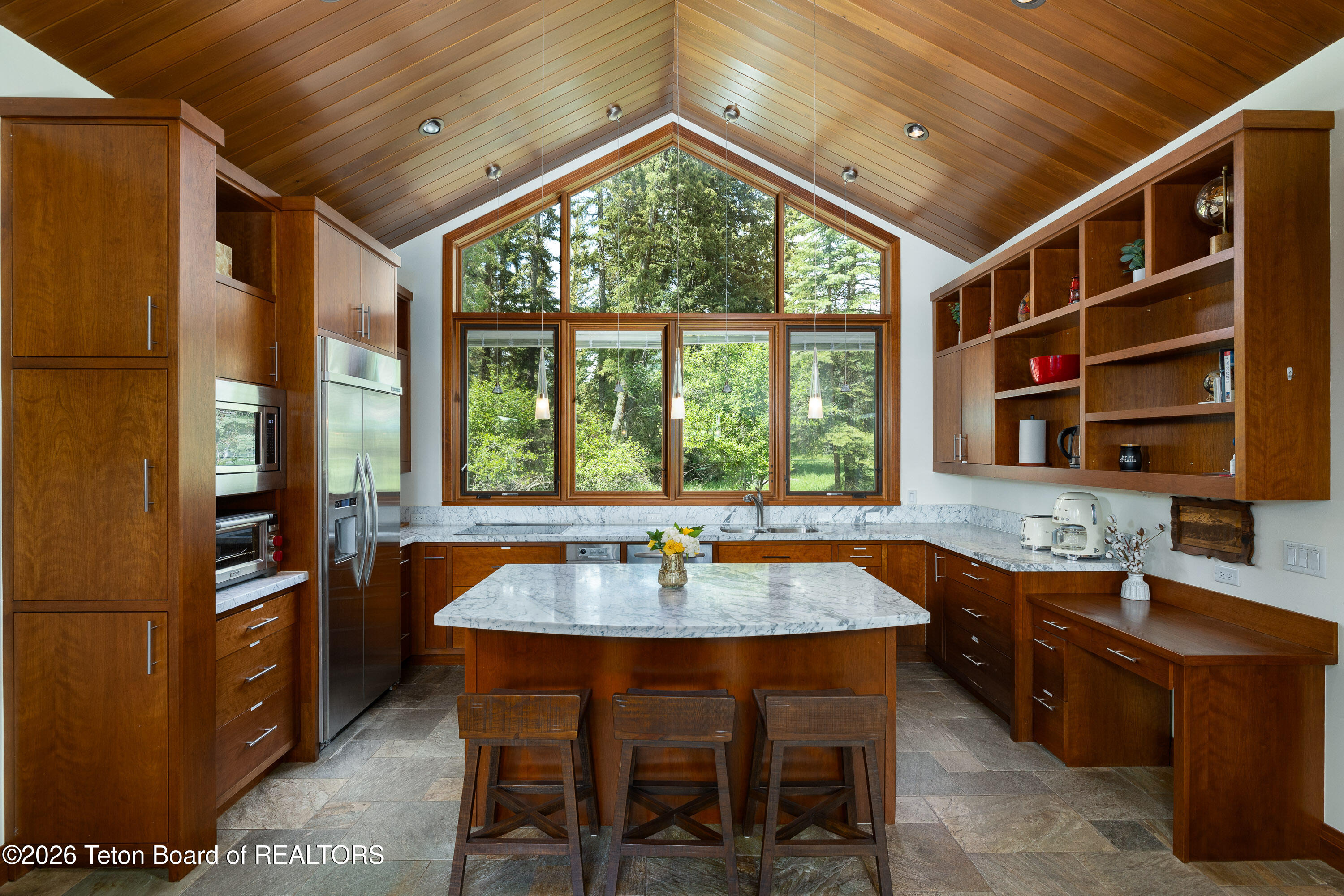 450 PHELPS CANYON Road