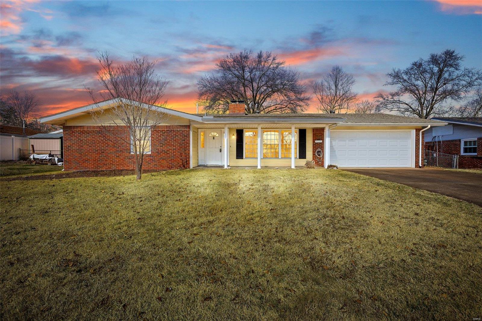 9243 Eddie and Park Road