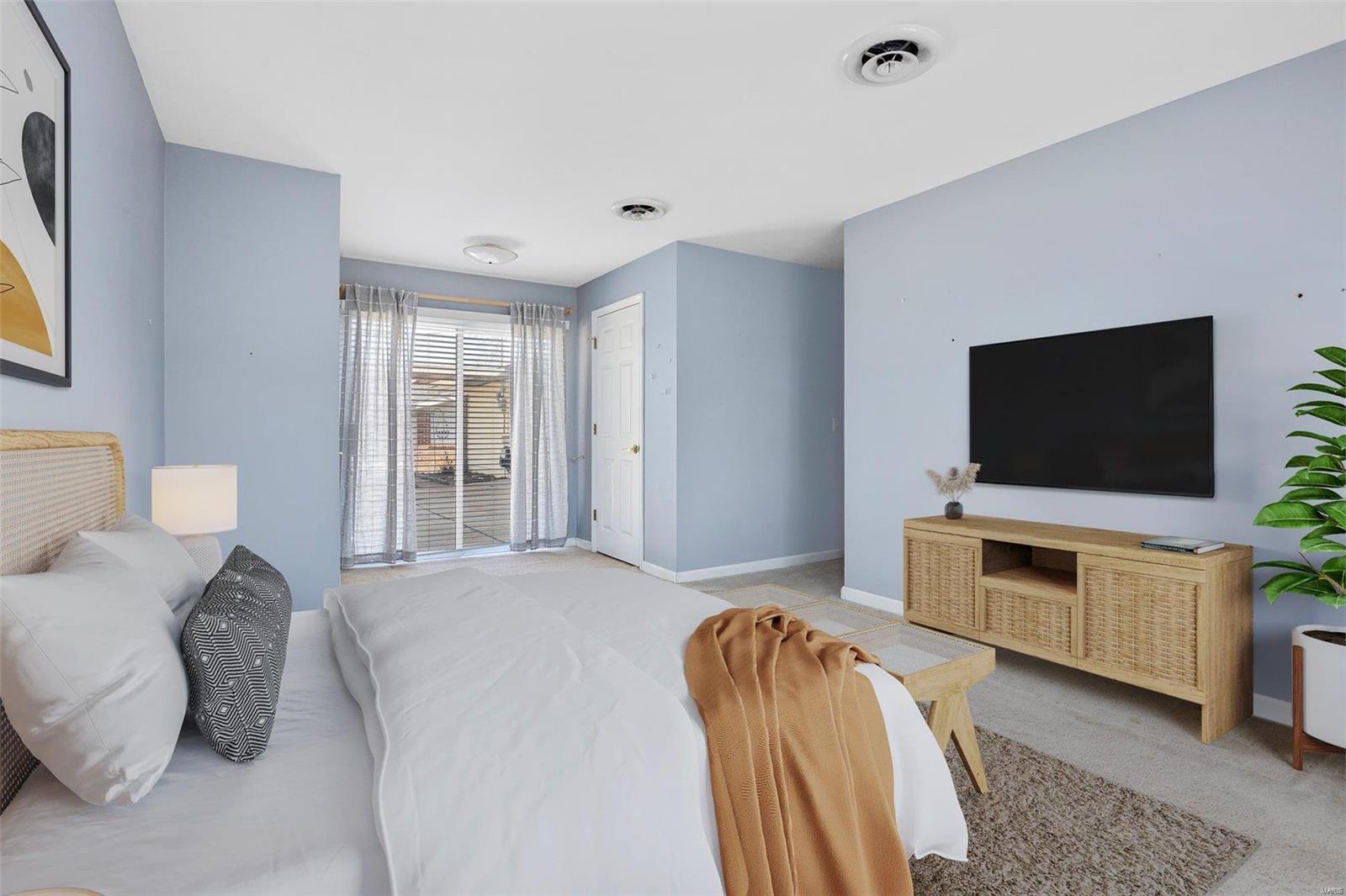 9243 Eddie and Park Road