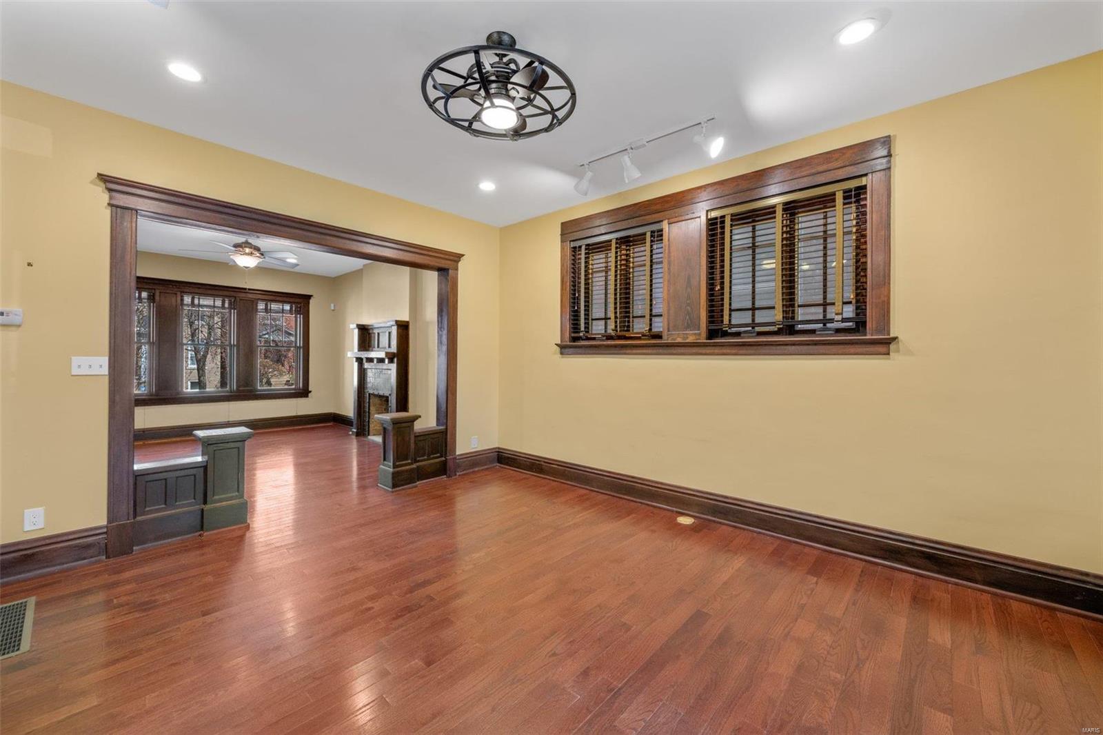 3862 Connecticut Street