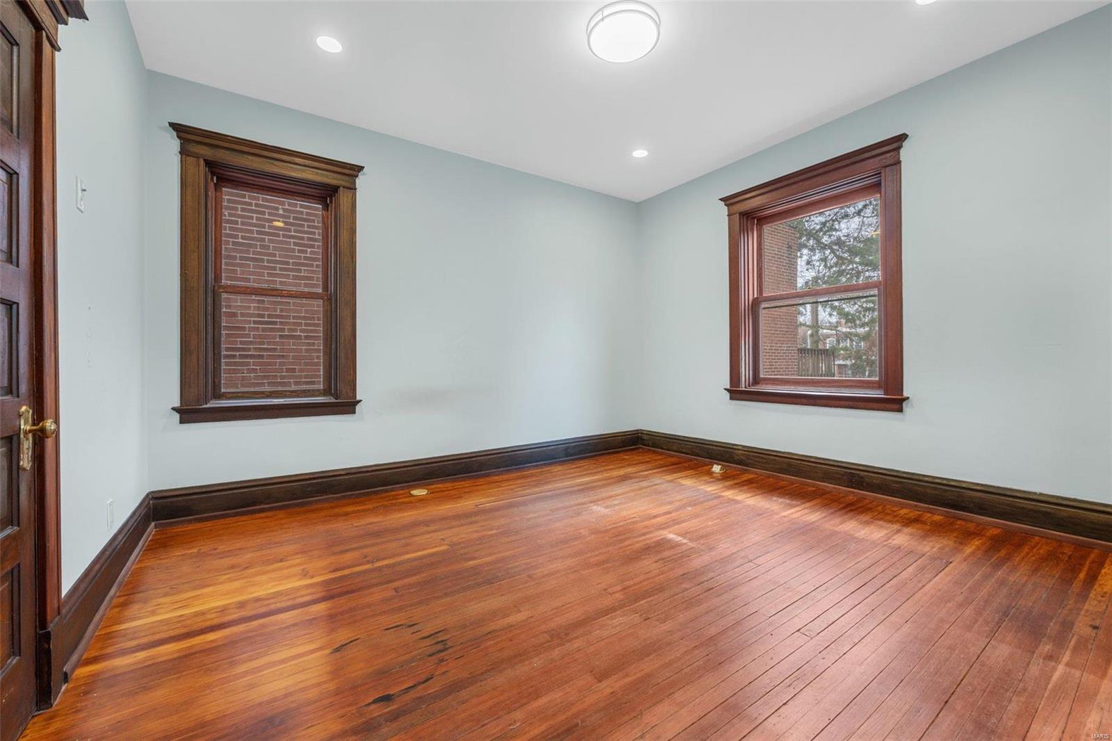 3862 Connecticut Street