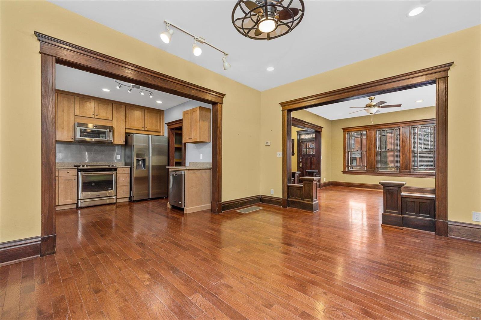 3862 Connecticut Street