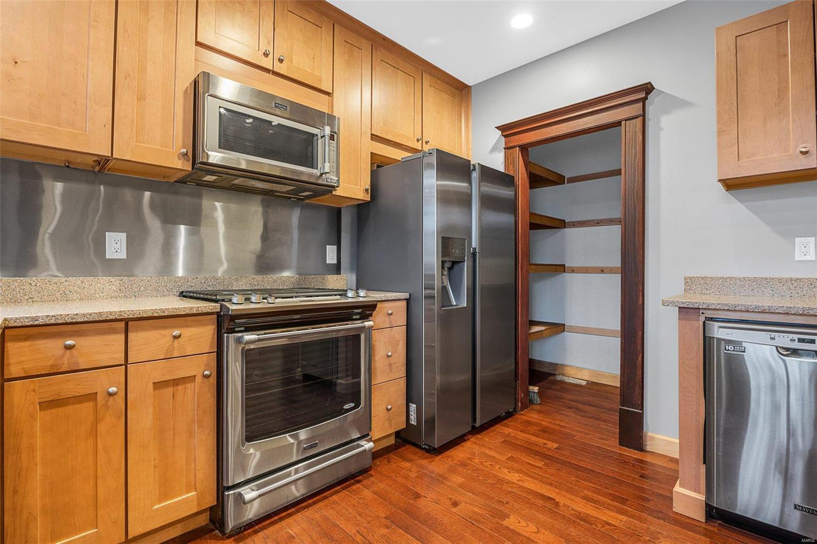 3862 Connecticut Street