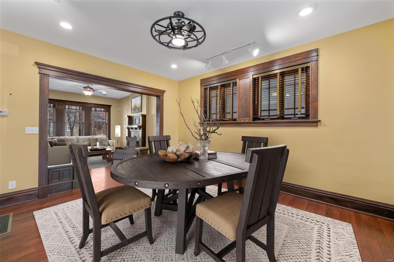 3862 Connecticut Street