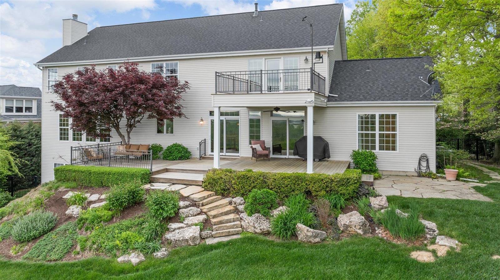 275 Greycliff Bluff Drive