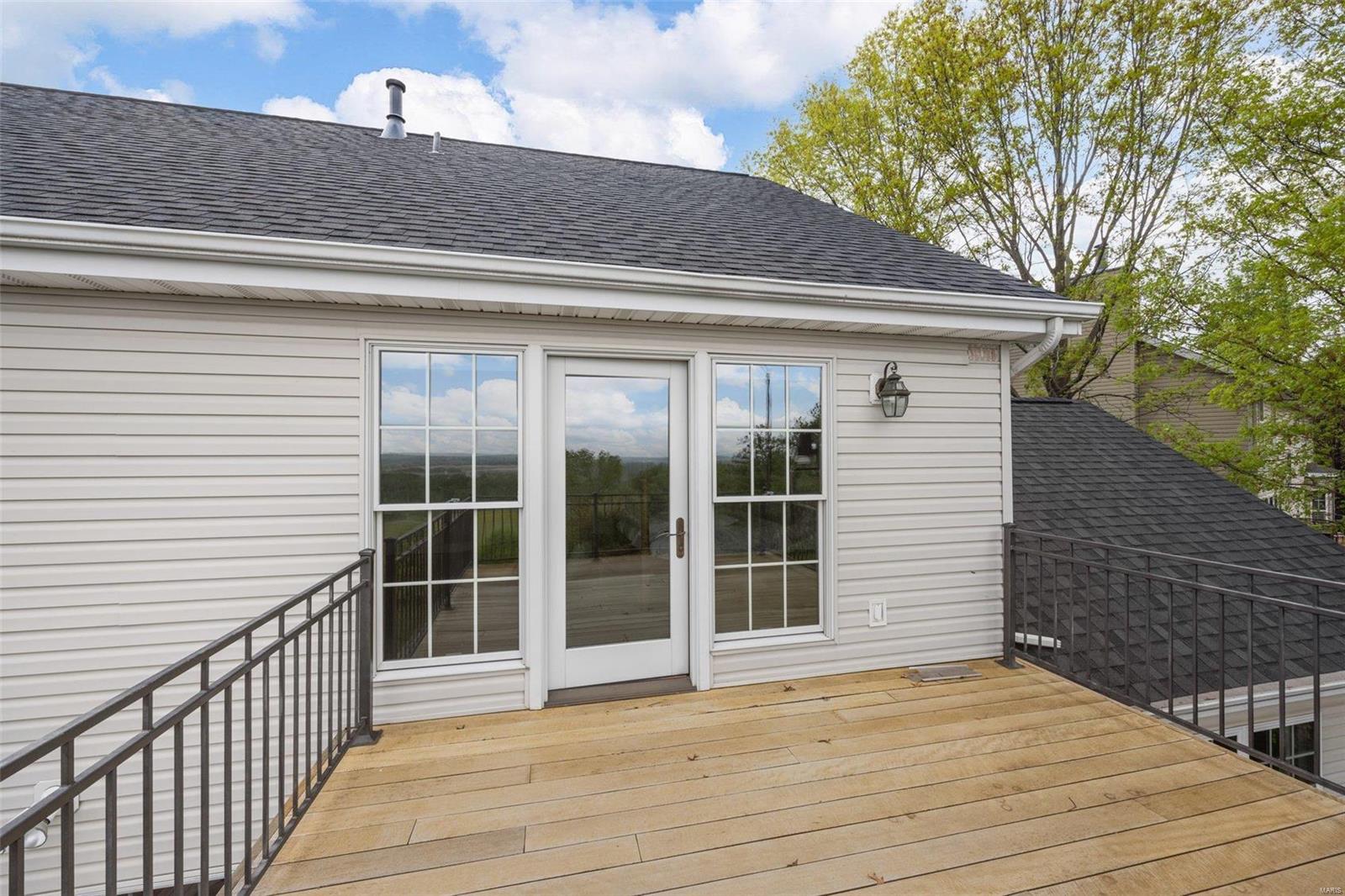 275 Greycliff Bluff Drive