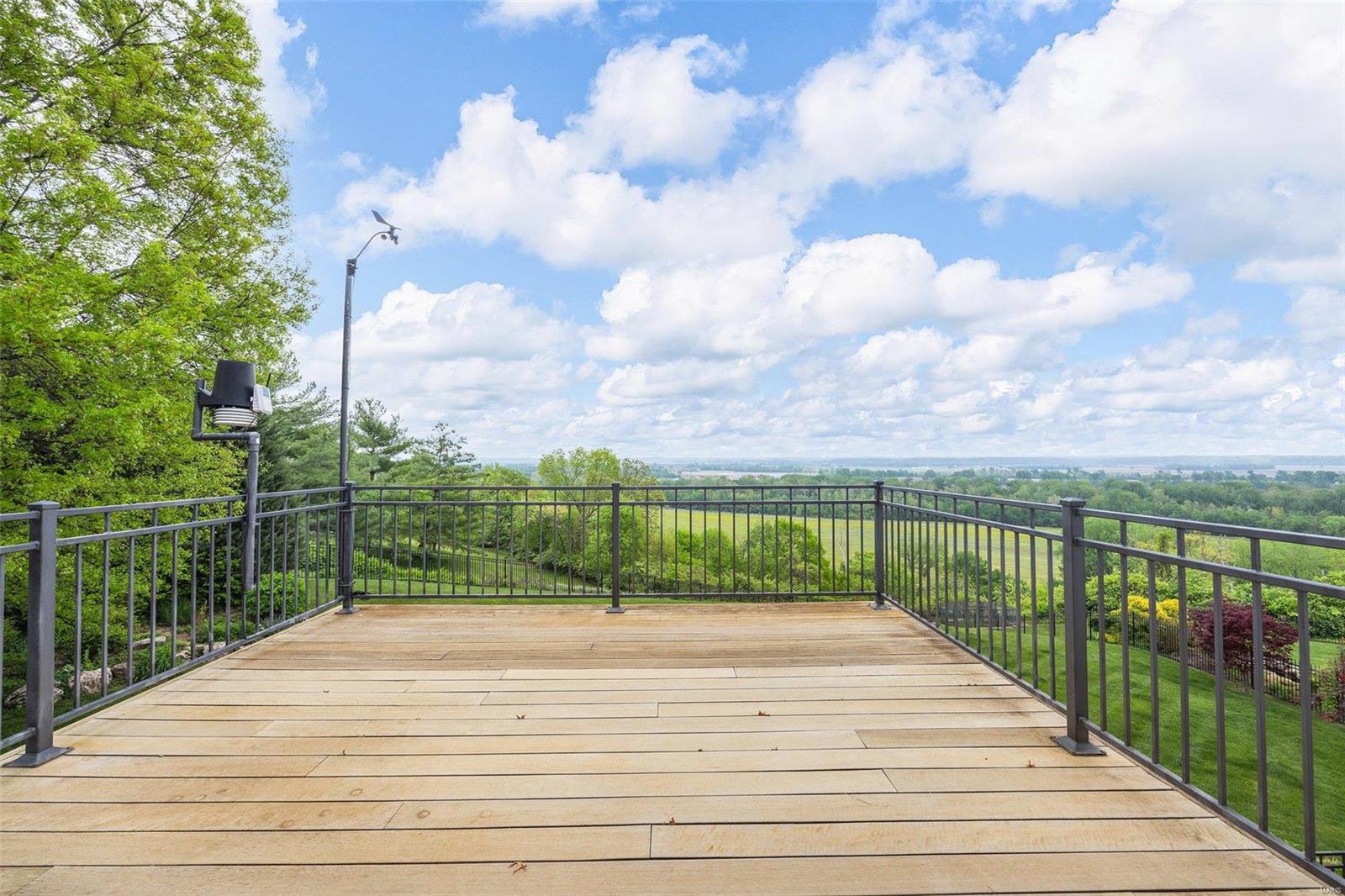 275 Greycliff Bluff Drive