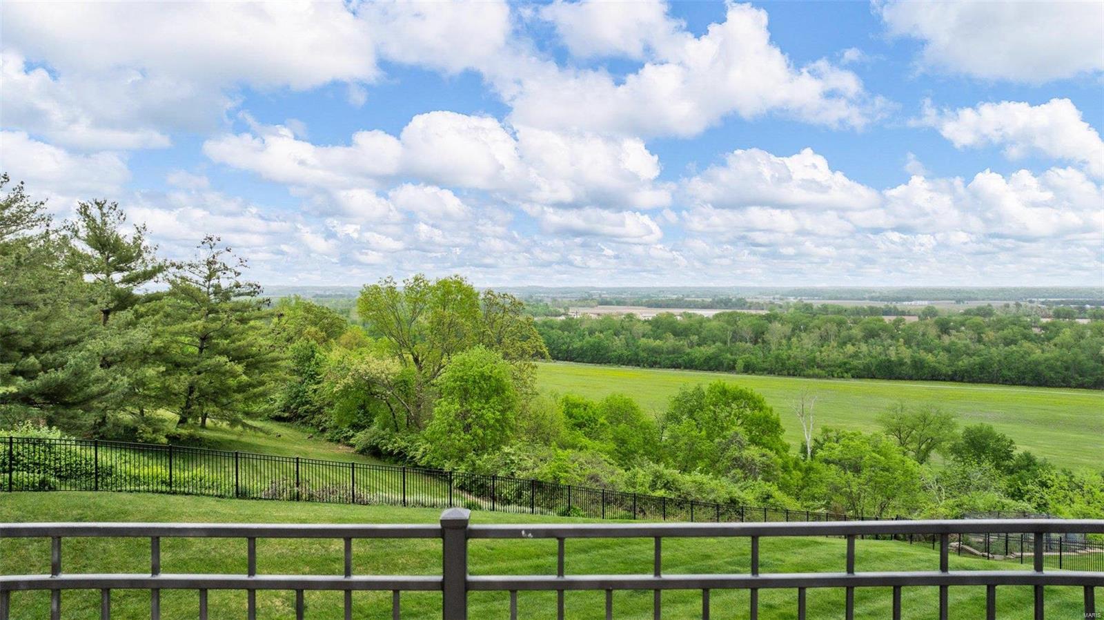 275 Greycliff Bluff Drive