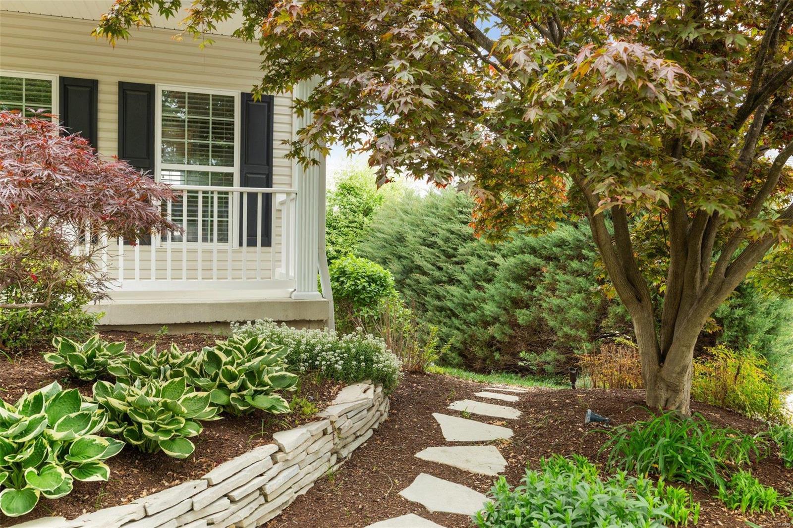 275 Greycliff Bluff Drive