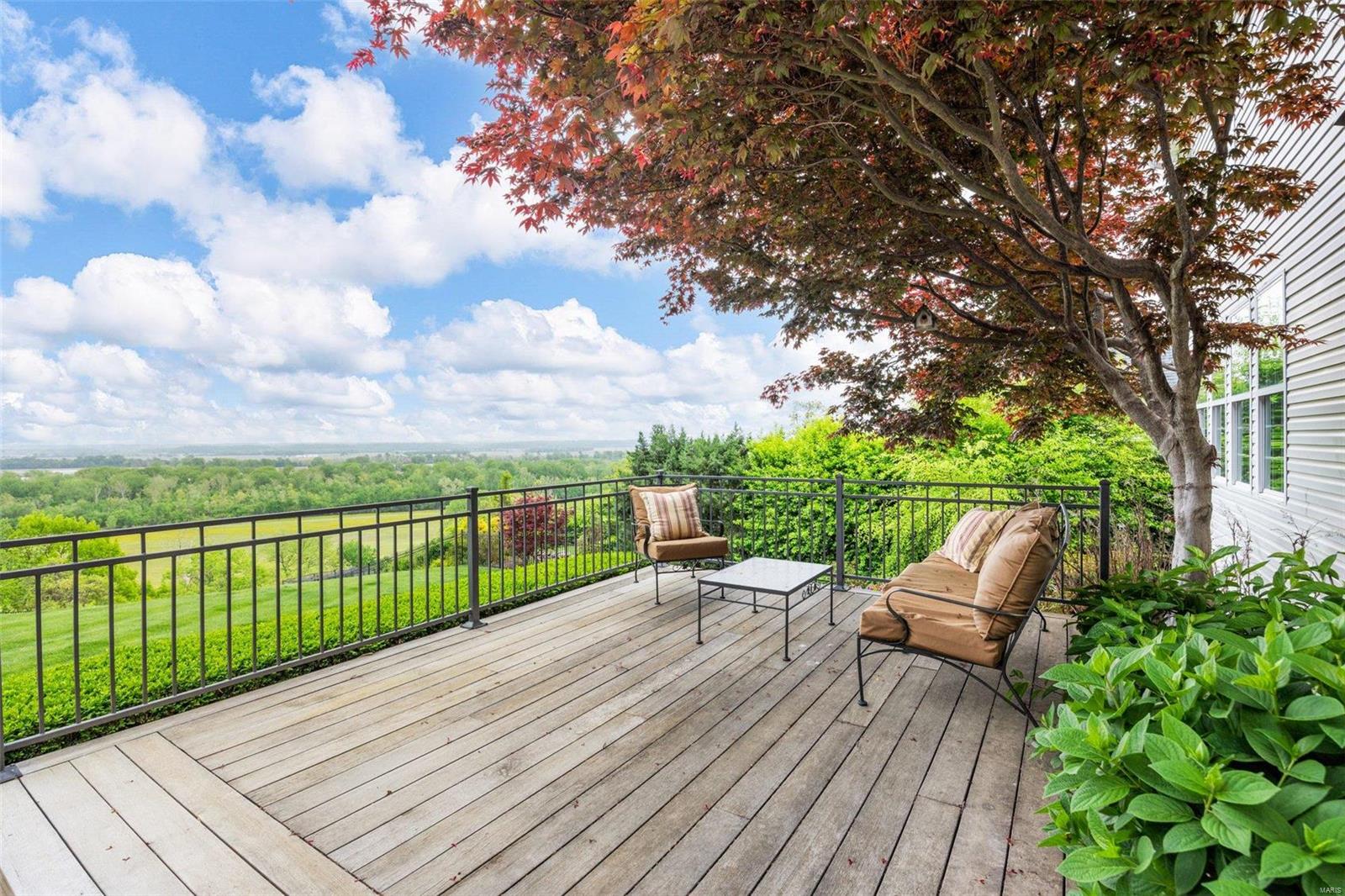 275 Greycliff Bluff Drive