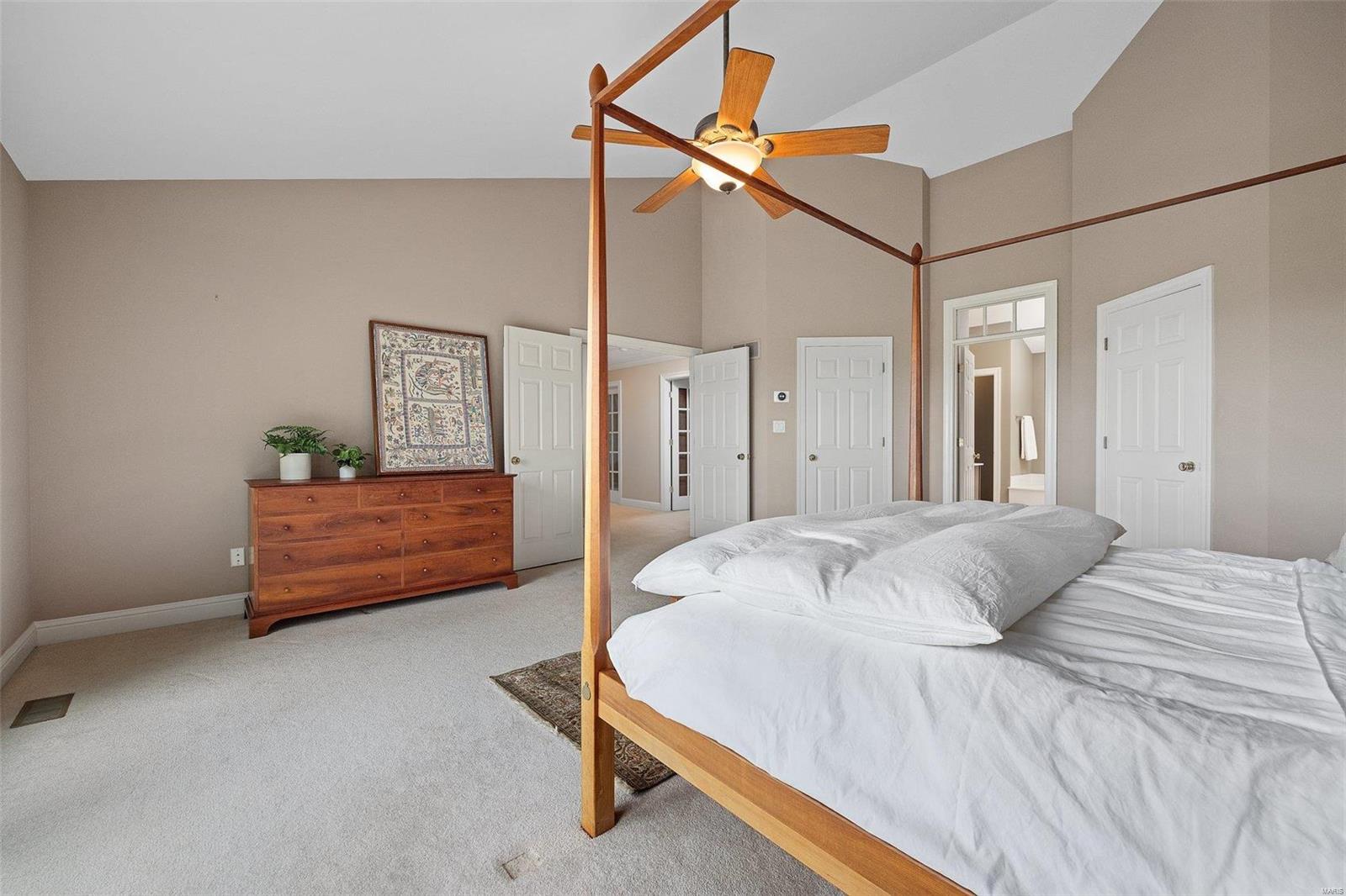 275 Greycliff Bluff Drive