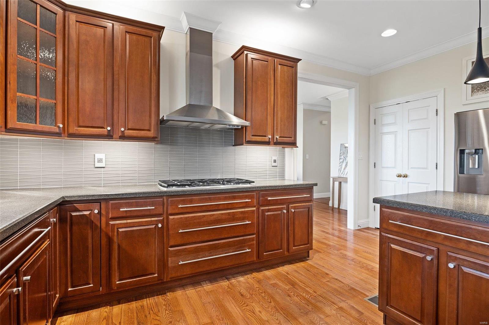 275 Greycliff Bluff Drive