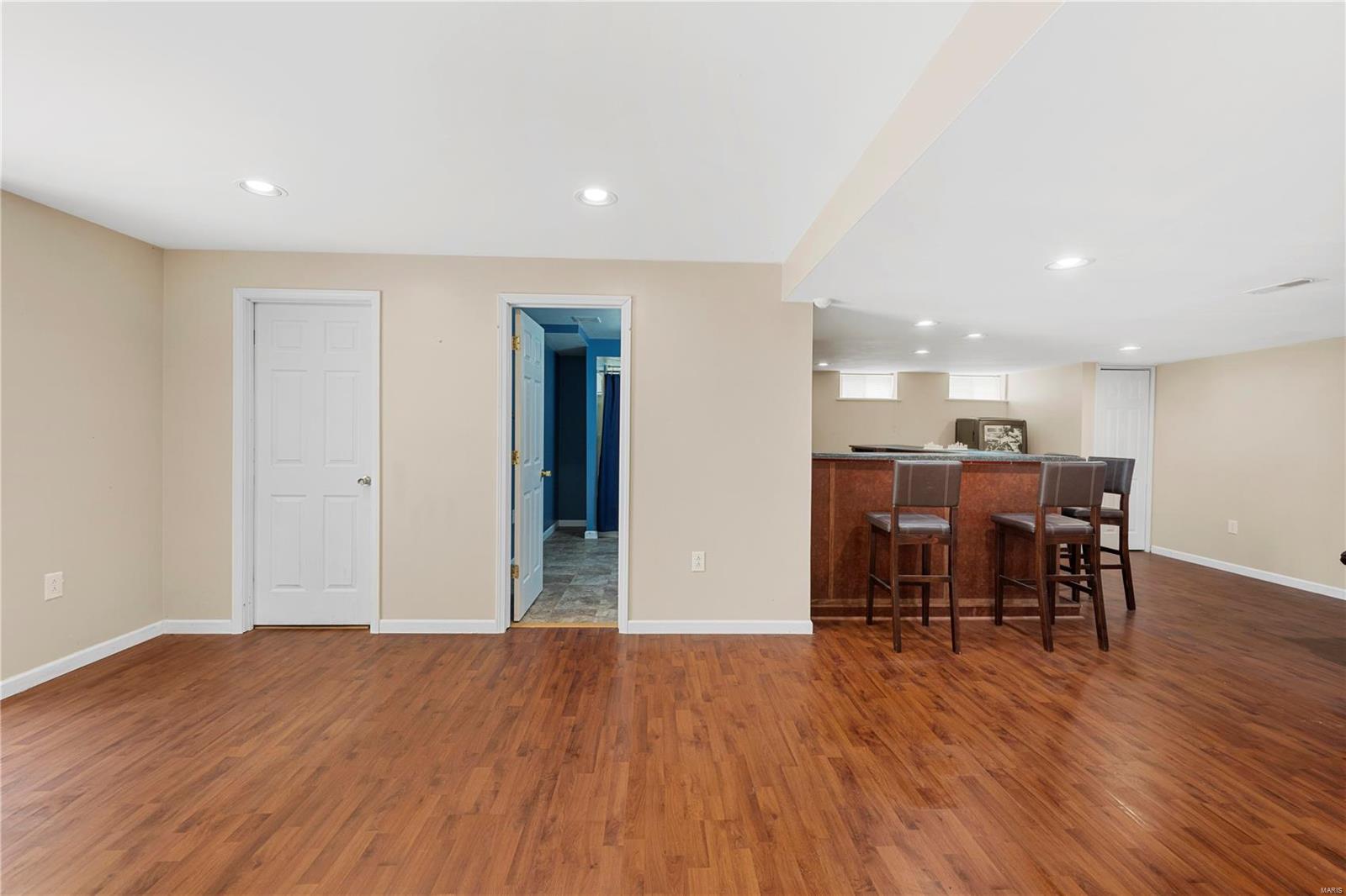 787 Shadow Pine Drive