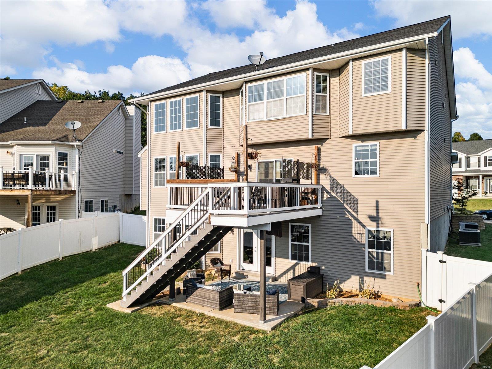 16 Winter Pond Drive