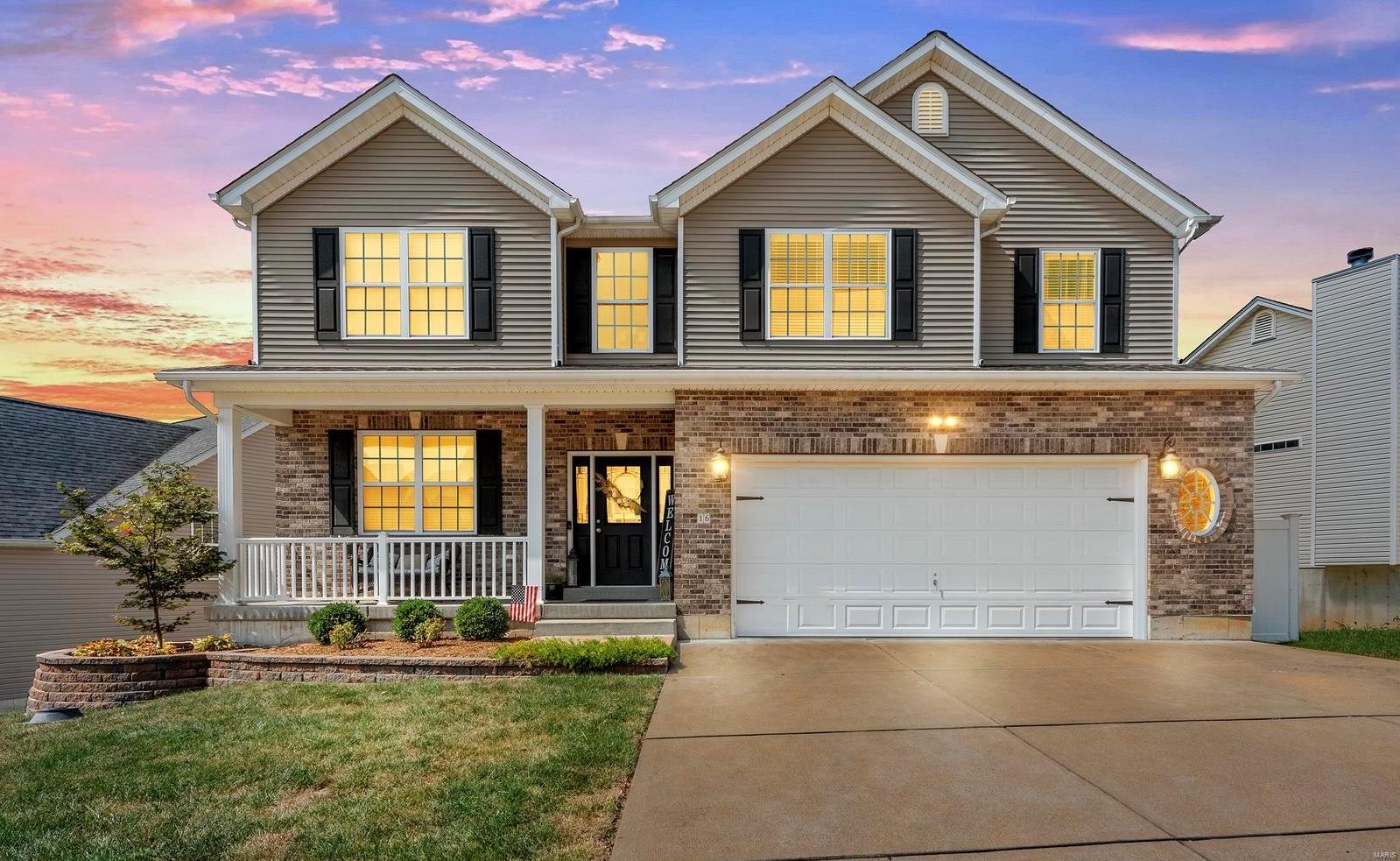 16 Winter Pond Drive