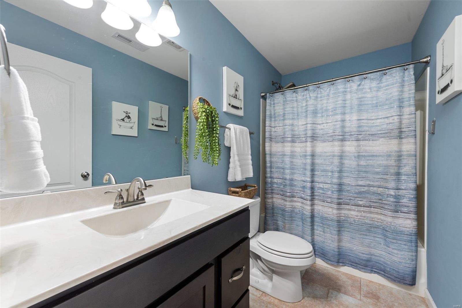 16 Winter Pond Drive