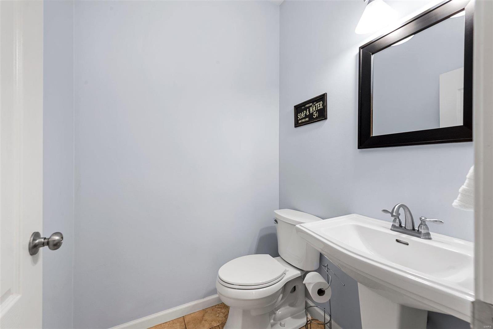 16 Winter Pond Drive