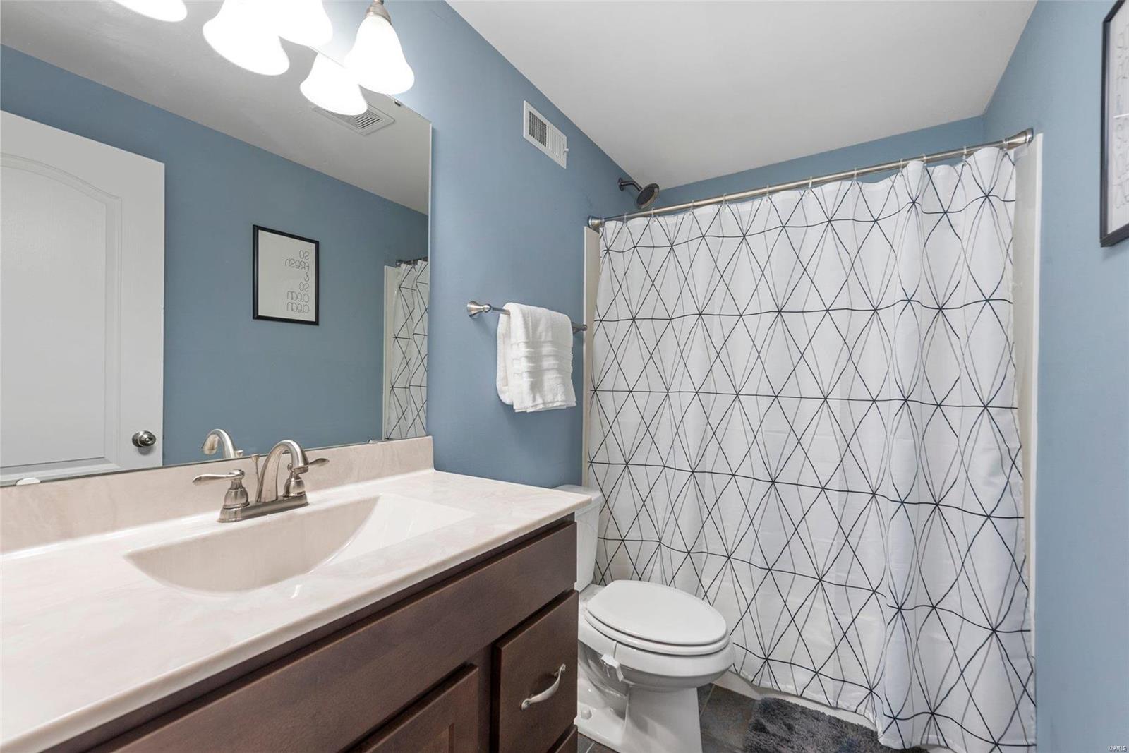 16 Winter Pond Drive