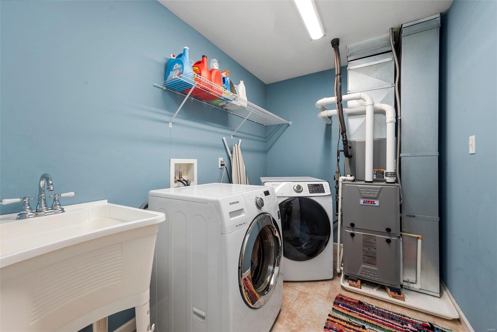 16 Winter Pond Drive