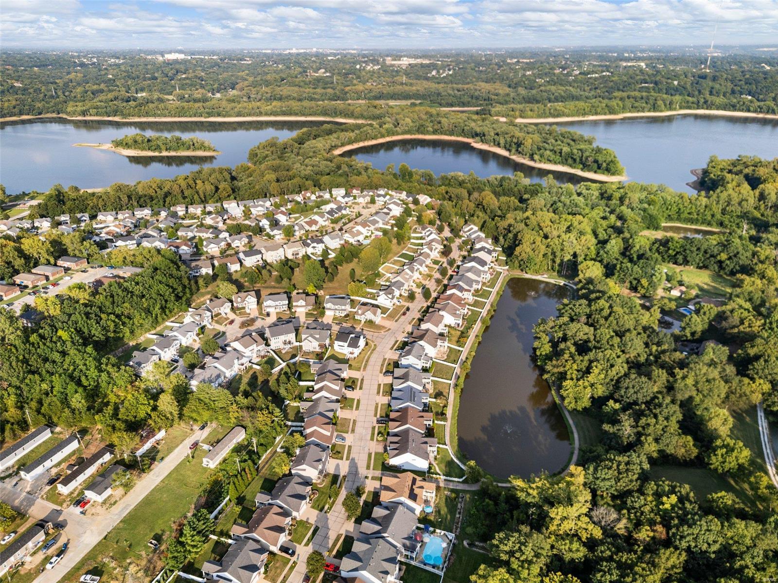 16 Winter Pond Drive