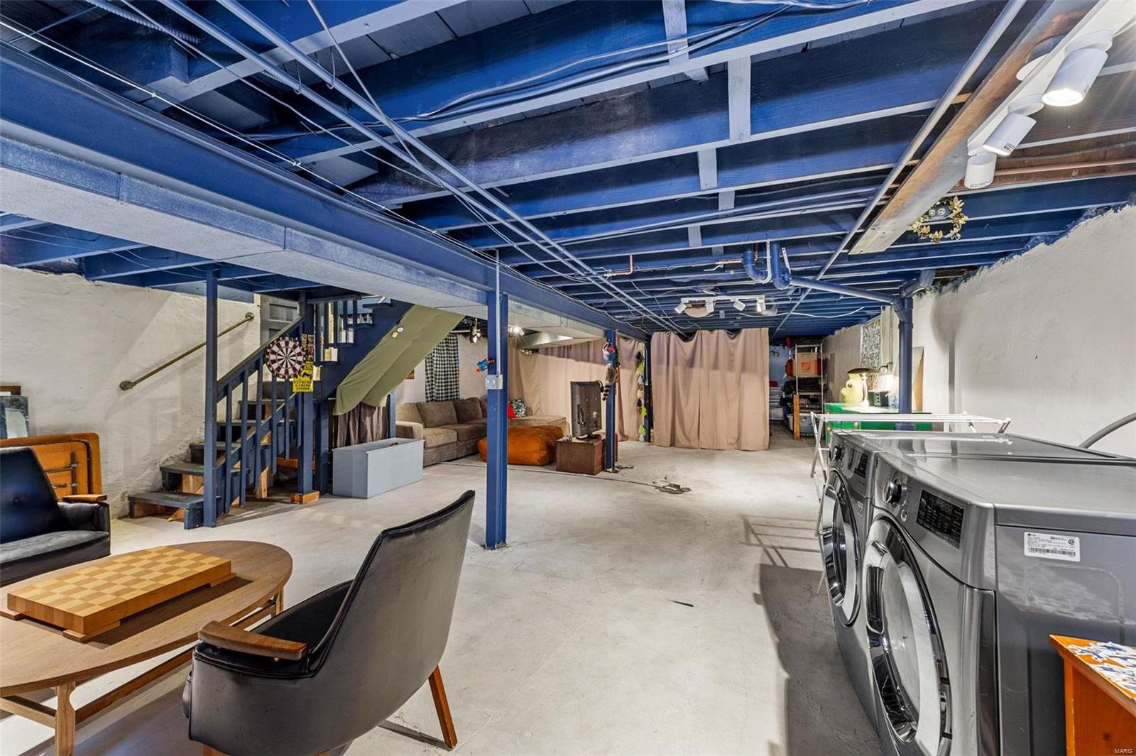 5653 Nottingham Avenue