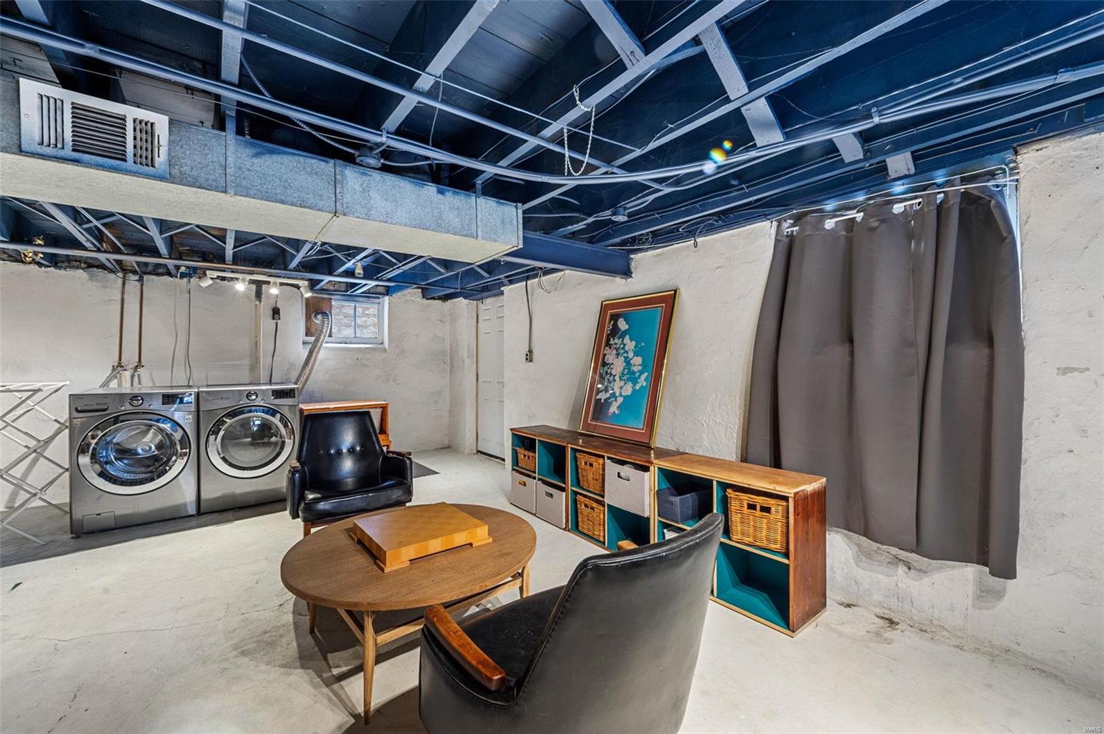 5653 Nottingham Avenue