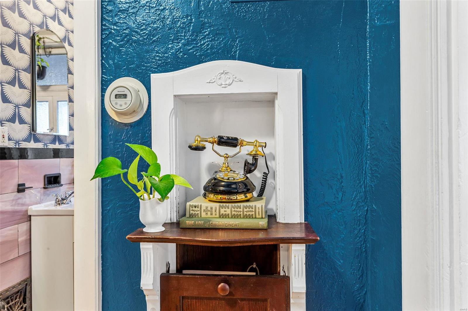 5653 Nottingham Avenue