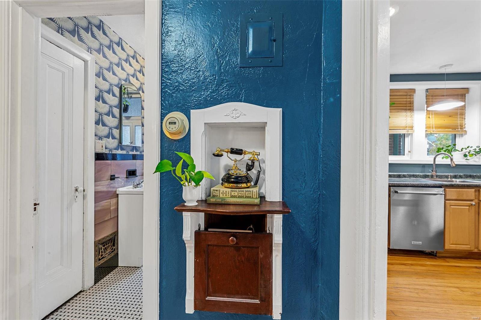 5653 Nottingham Avenue