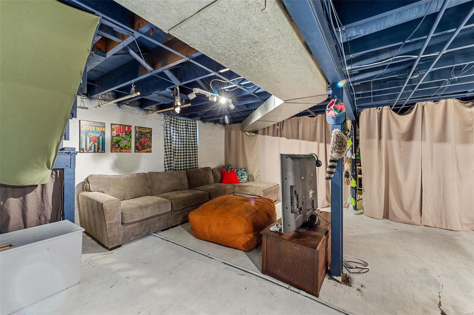 5653 Nottingham Avenue