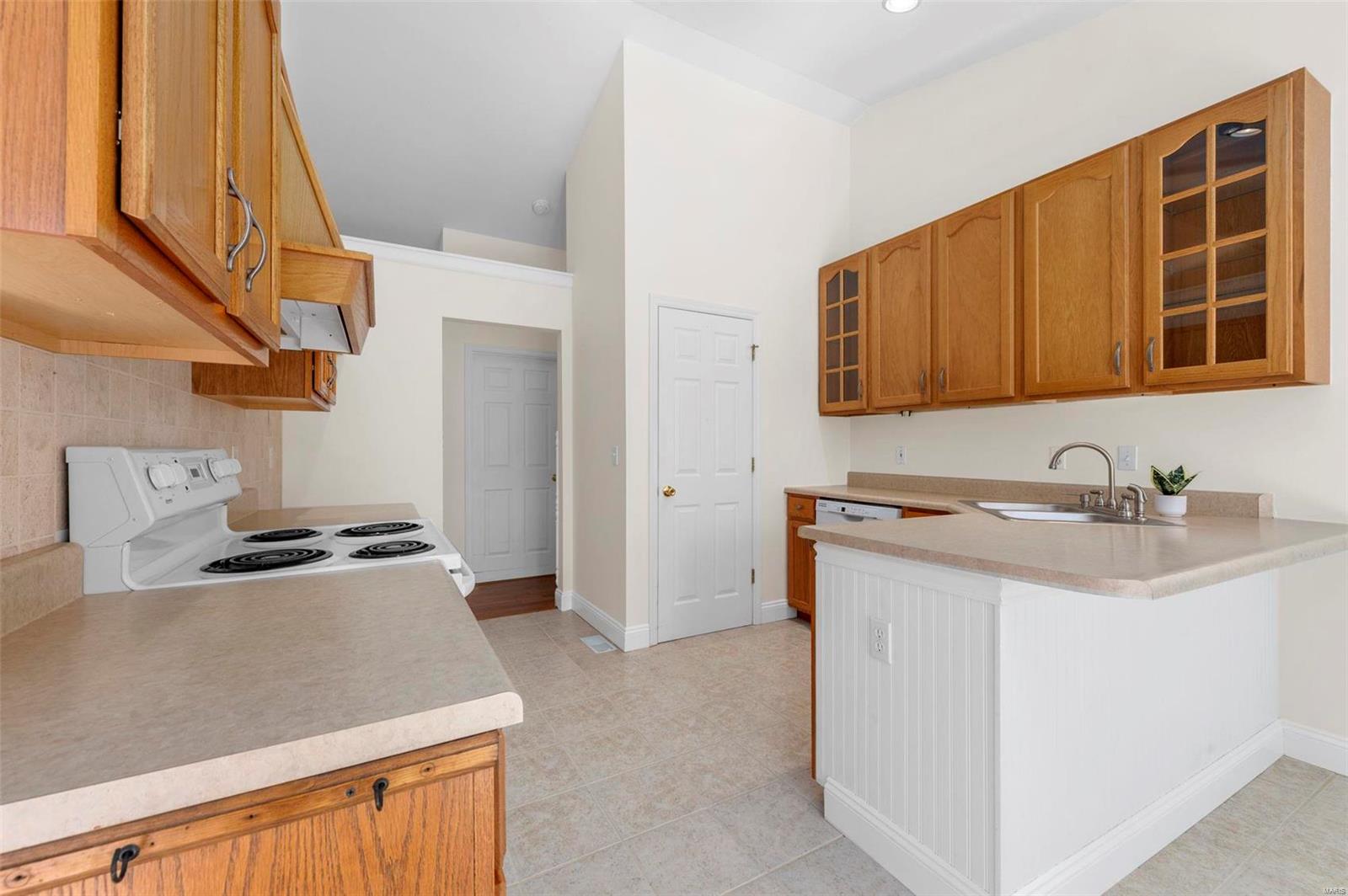 1108 Oak Hollow Drive