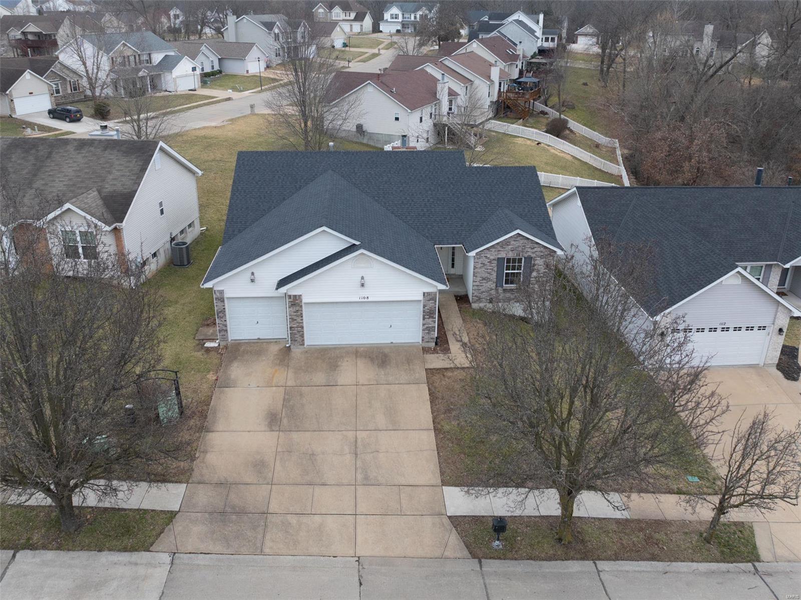 1108 Oak Hollow Drive