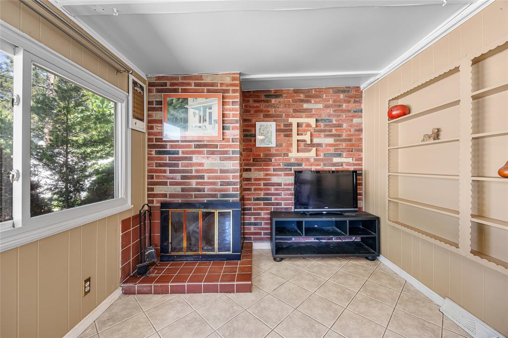 4005 Northern Aire Drive