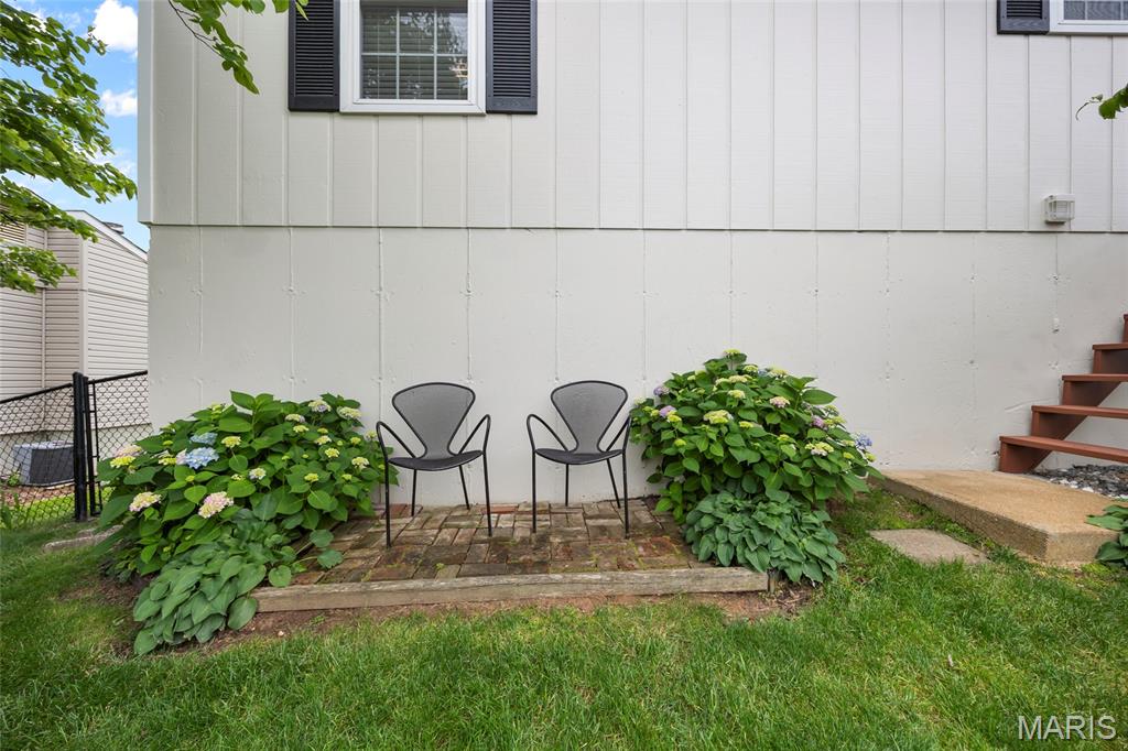 2635 Kelly Renee Lane