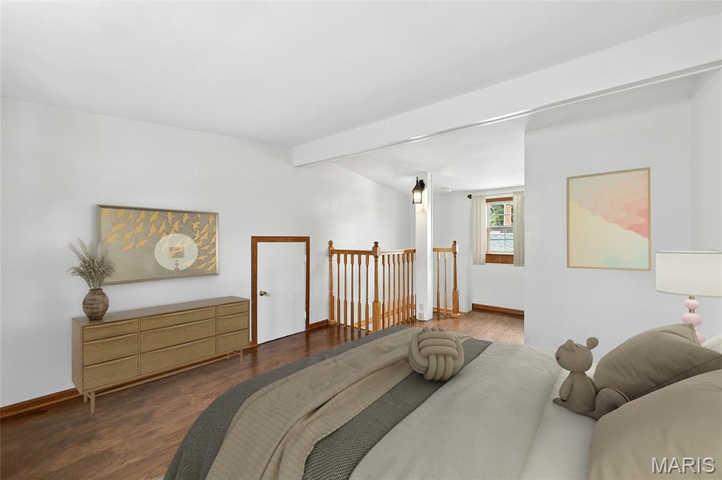 4871 Oldenburg Ave Avenue