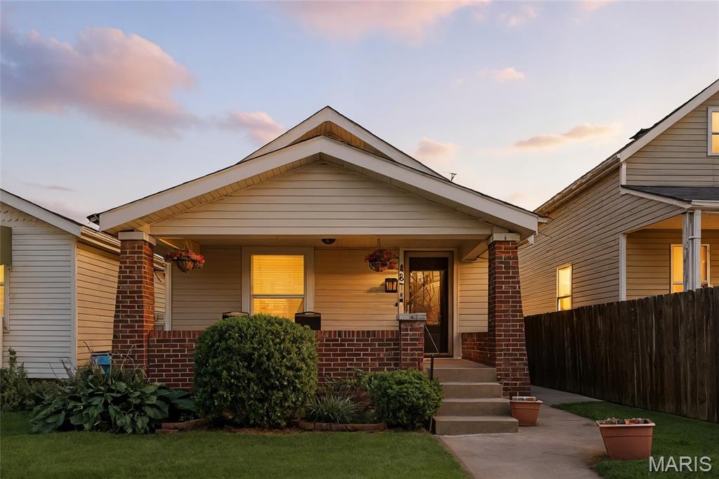 4871 Oldenburg Ave Avenue